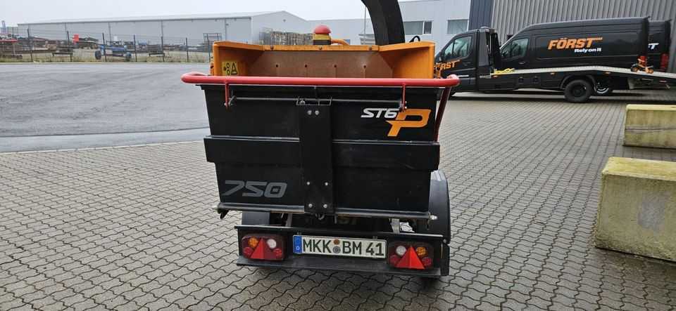 Holzhäcksler