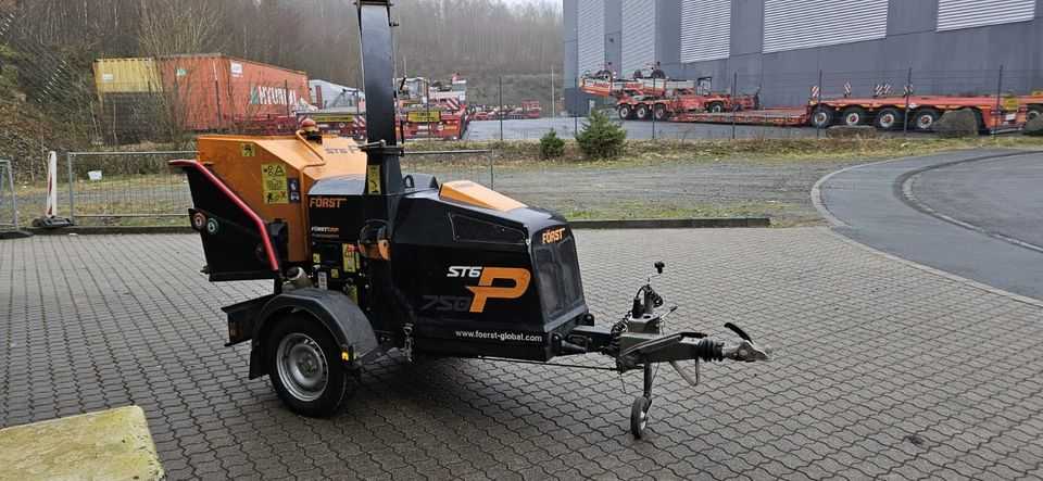Holzhäcksler