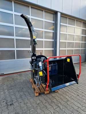 Holzhäcksler LMV BX72RS, Zapfwellenbetrieb Bordhydraulik